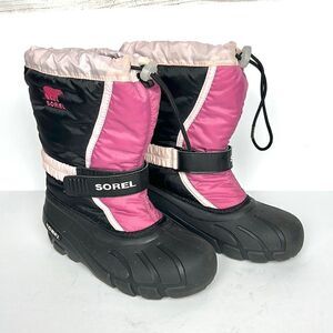 Sorel Youth Flurry Weather Resistant Snow Boot Pink Black size US 4 (22 cm)